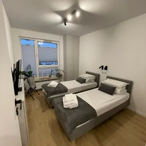 Apartament 4 Bed 2 Warszawa